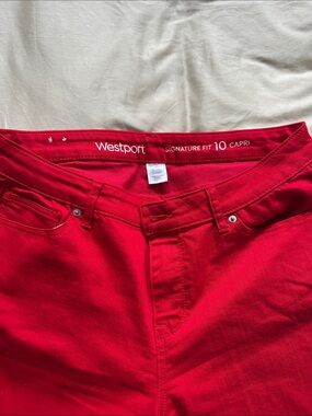 Westport Red Signature Fit Capri Jeans